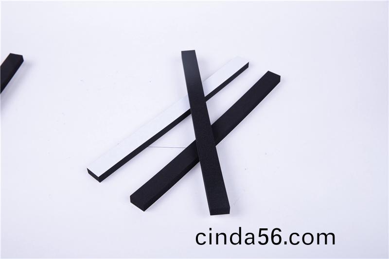 CR減震保溫(wen)條(tiao)