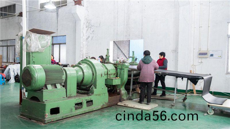 生産(chan)設(she)備