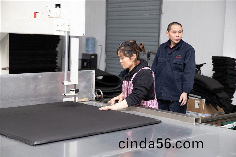 加工現(xian)場(chang)